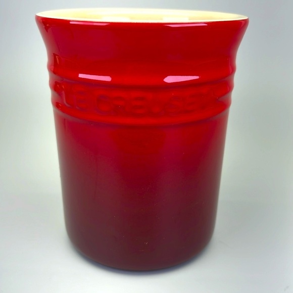 Le Creuset Utility Crock - Picture 1 of 9